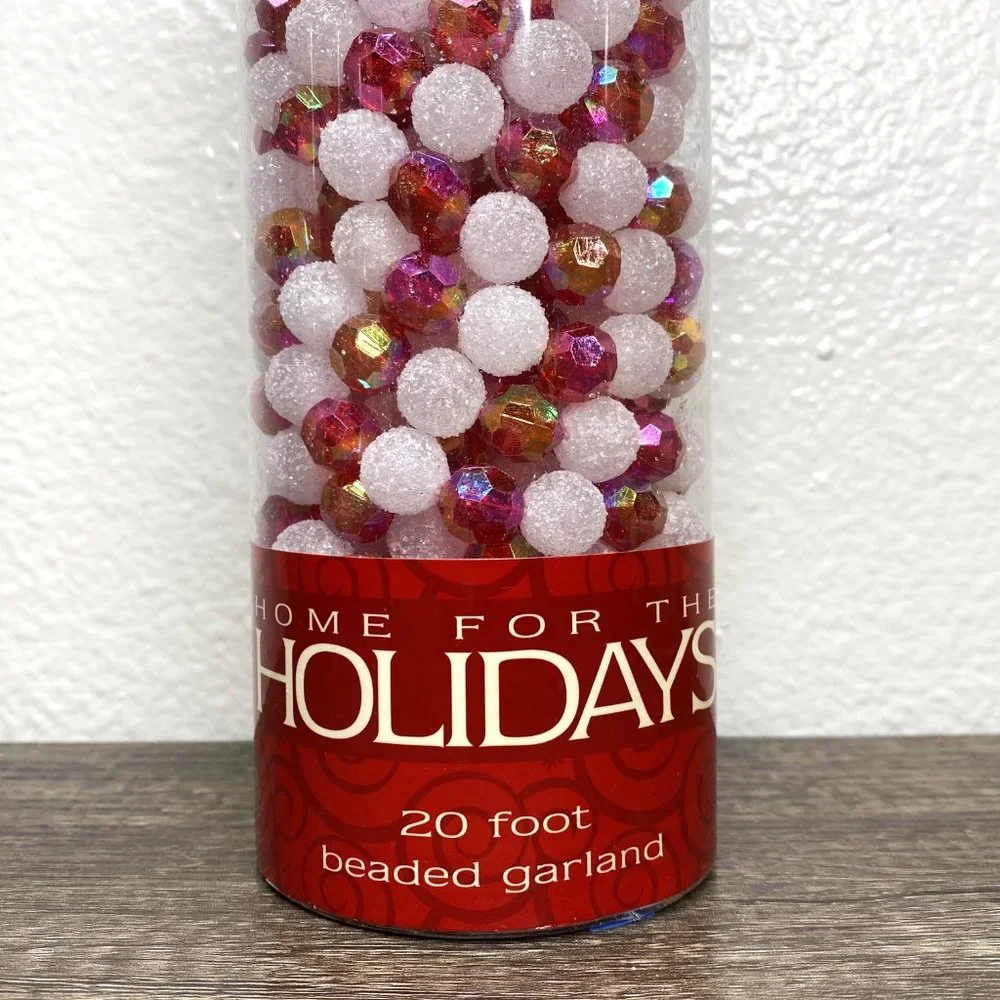 Home For The Holidays 20 Foot Iridescent Red Frosted White Beaded Garland New IP